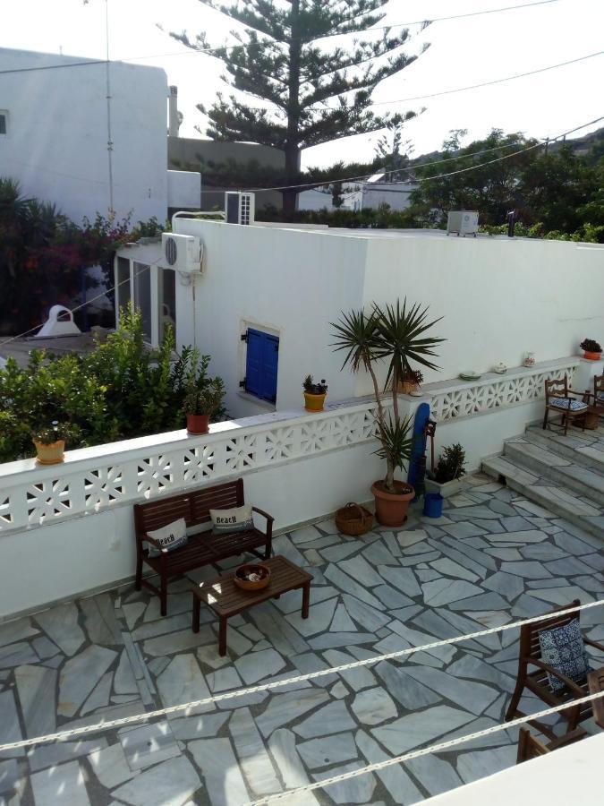 Agnes Rooms Kini Esterno foto