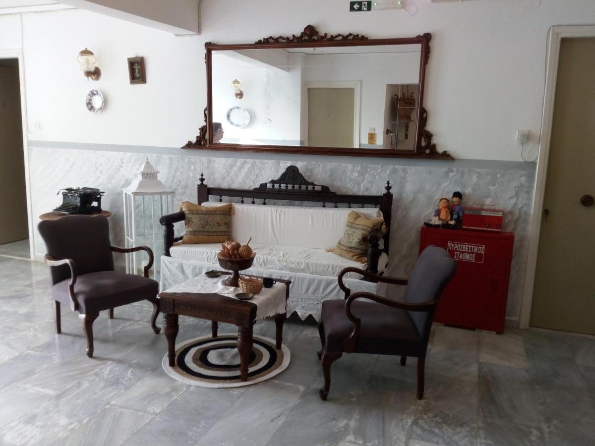 Agnes Rooms Kini Esterno foto