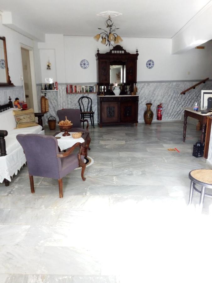 Agnes Rooms Kini Esterno foto
