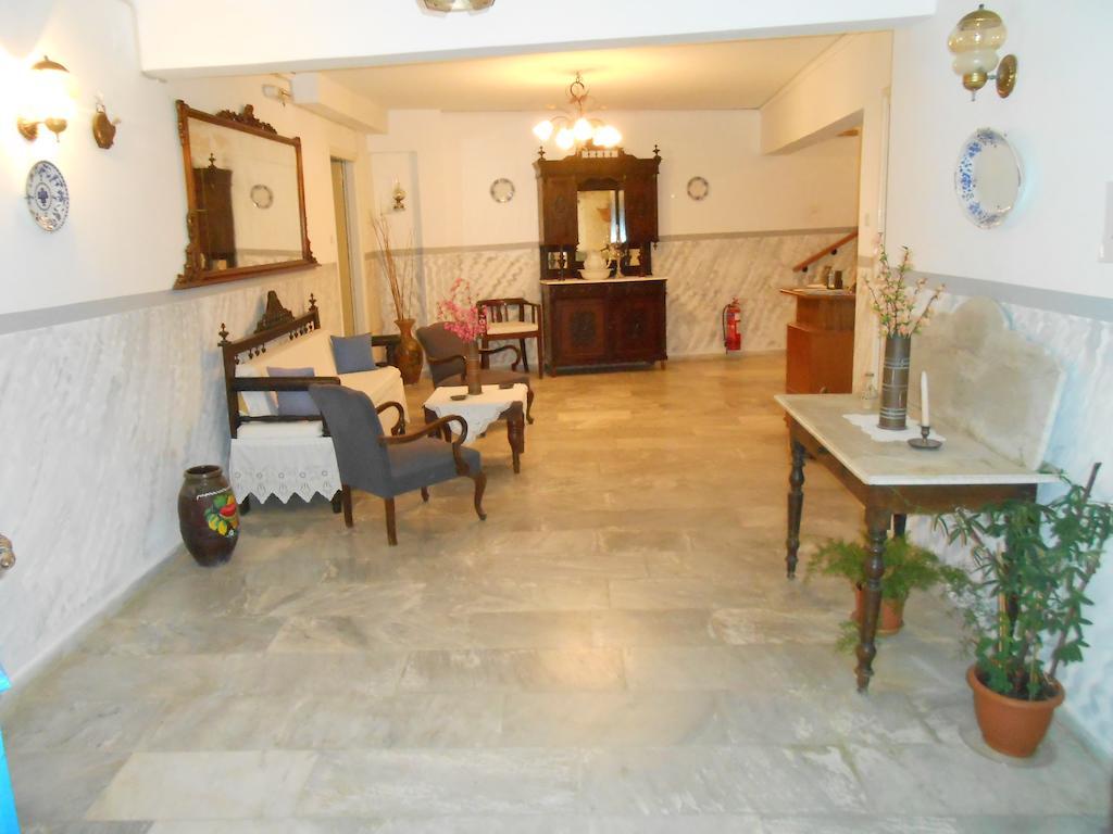 Agnes Rooms Kini Esterno foto